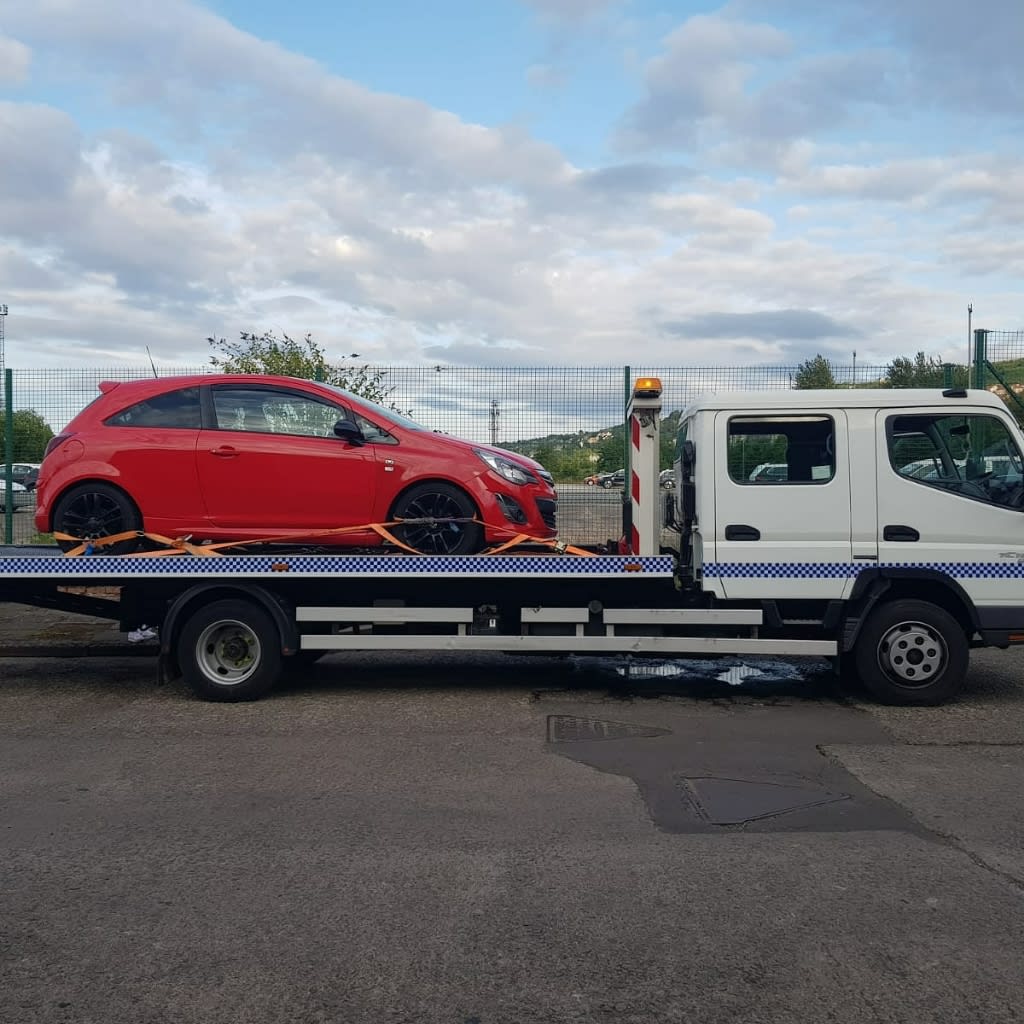 Emergency car recovery Renfrewshire